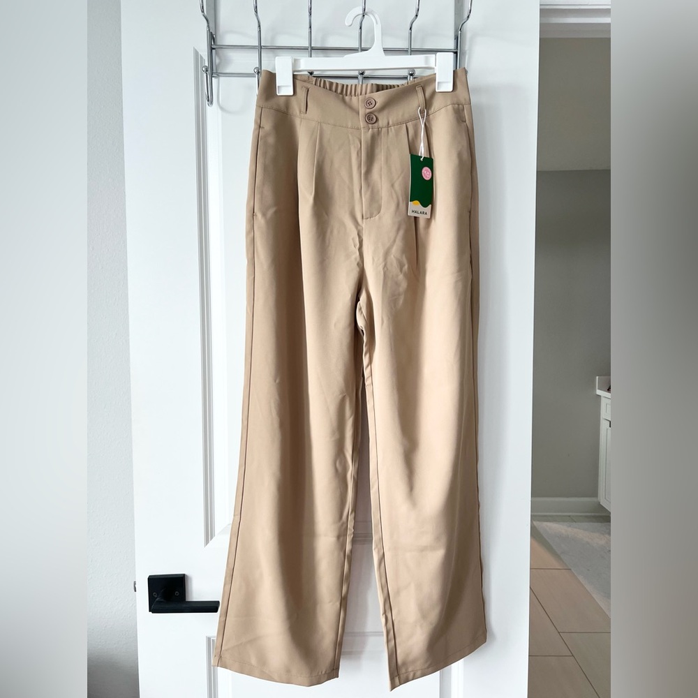 Halara High Waisted Button Zipper Plicated Side Pocket Shirred Straight Leg Pant - Picture 7 of 8